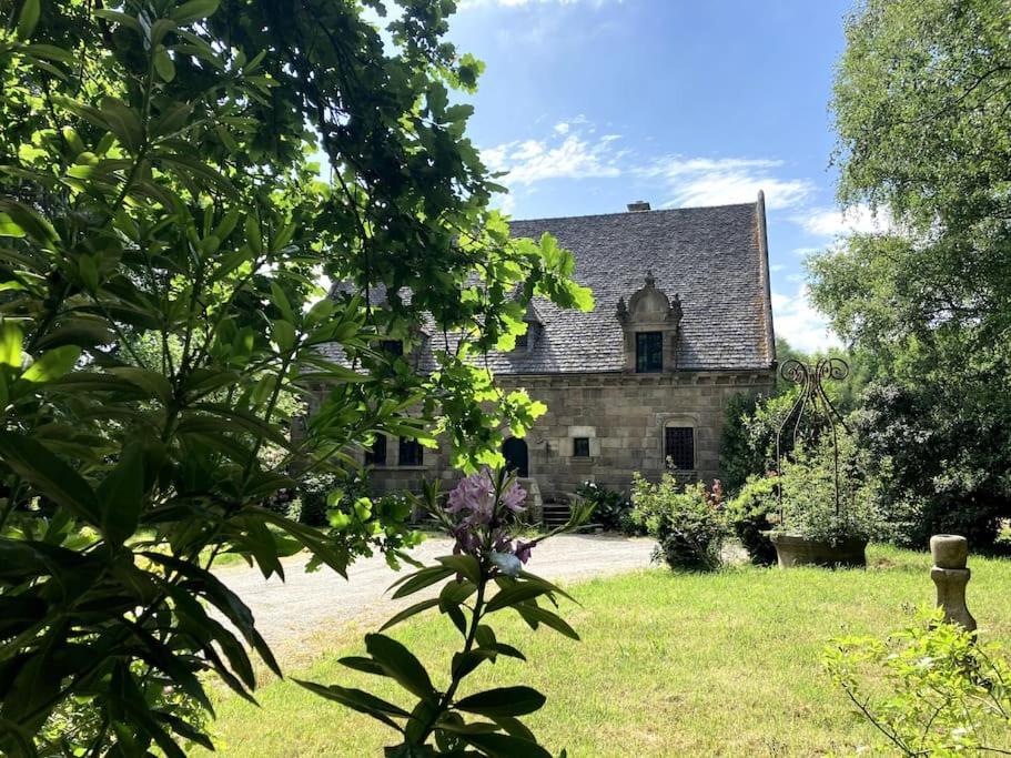 La Forge De La Coudraie Panzió Pleugueneuc Kültér fotó